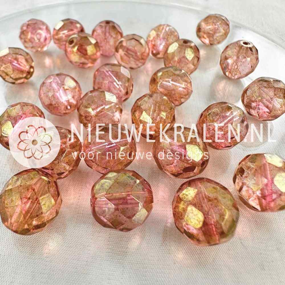 Tsjechische facet kralen 12 mm antiek roze ab – Fire Polished glaskralen van Preciosa met ab-coating.