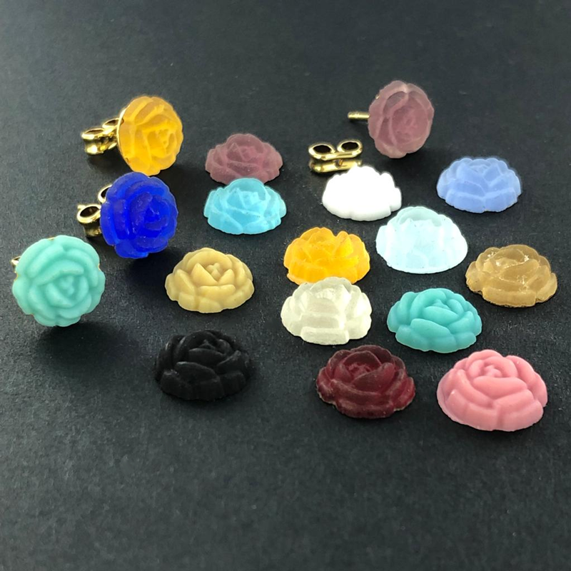 Bouton plaksteen roosje bloem glas mix per 10 stuks