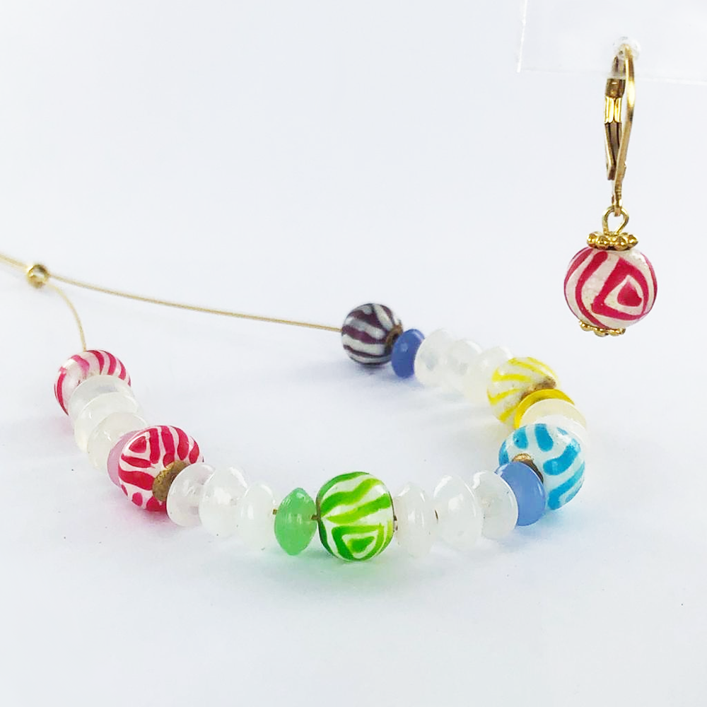 Gestreepte glaskralen rond 8mm groen per 2 stuks