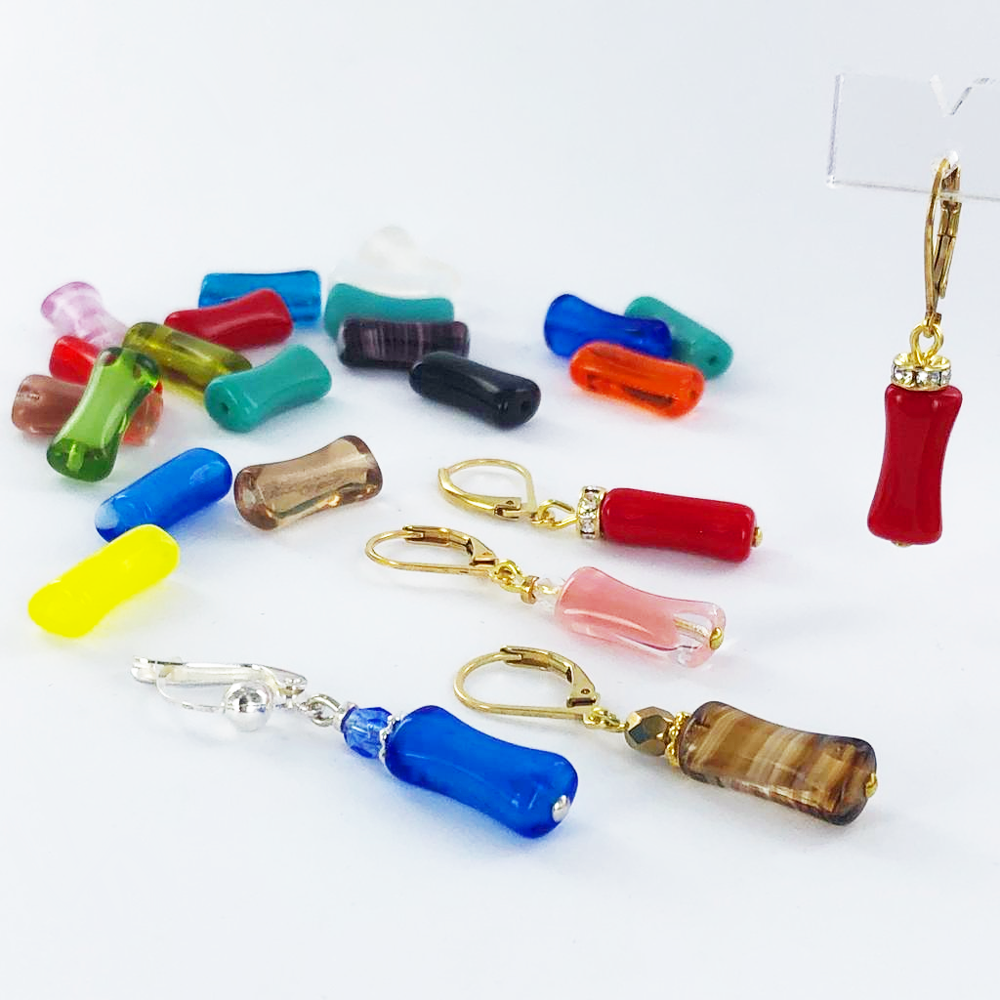 Rechthoekige buisjes glaskralen 15mm transparant blauw per 1 stuk