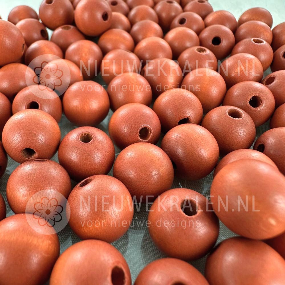 Houten kralen rond mat terracotta bruin 12 mm van Europees FSC-gecertificeerd hout
