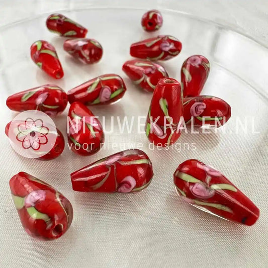 Italiaanse druppel kralen met bloemen 17mm rood Nieuwekralen