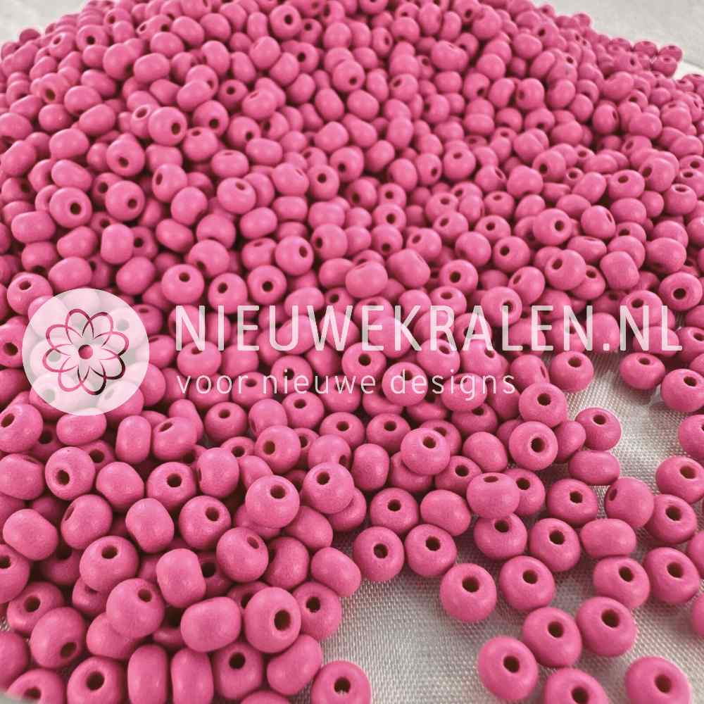 Preciosa rocailles PermaLux fuchsia matt 6/0 (4 mm)