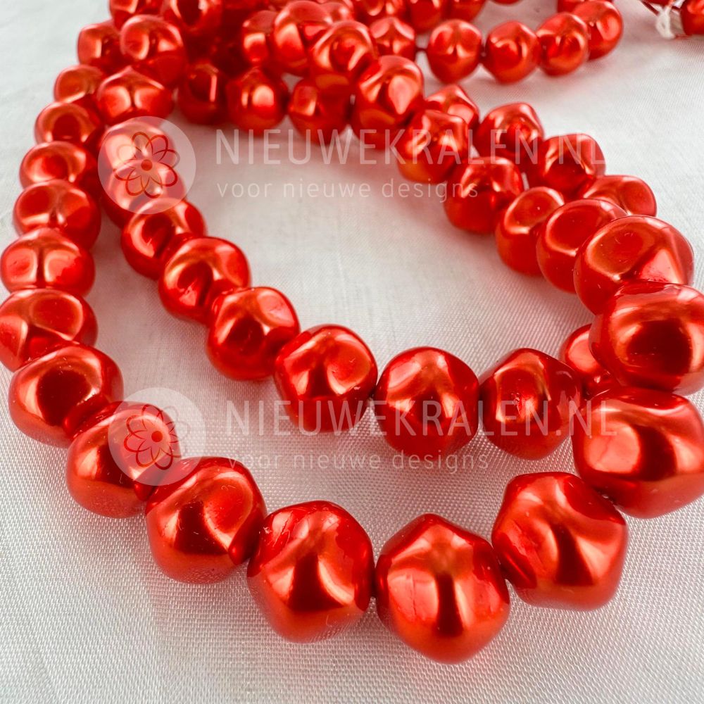 Barok glasparels 10 mm Vermilion – parels met een oranjerode parelmoer afwerking