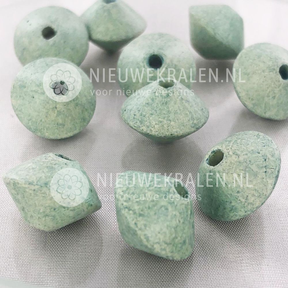 Keramiek kralen konisch mat groen 18x13 mm van Grieks keramiek