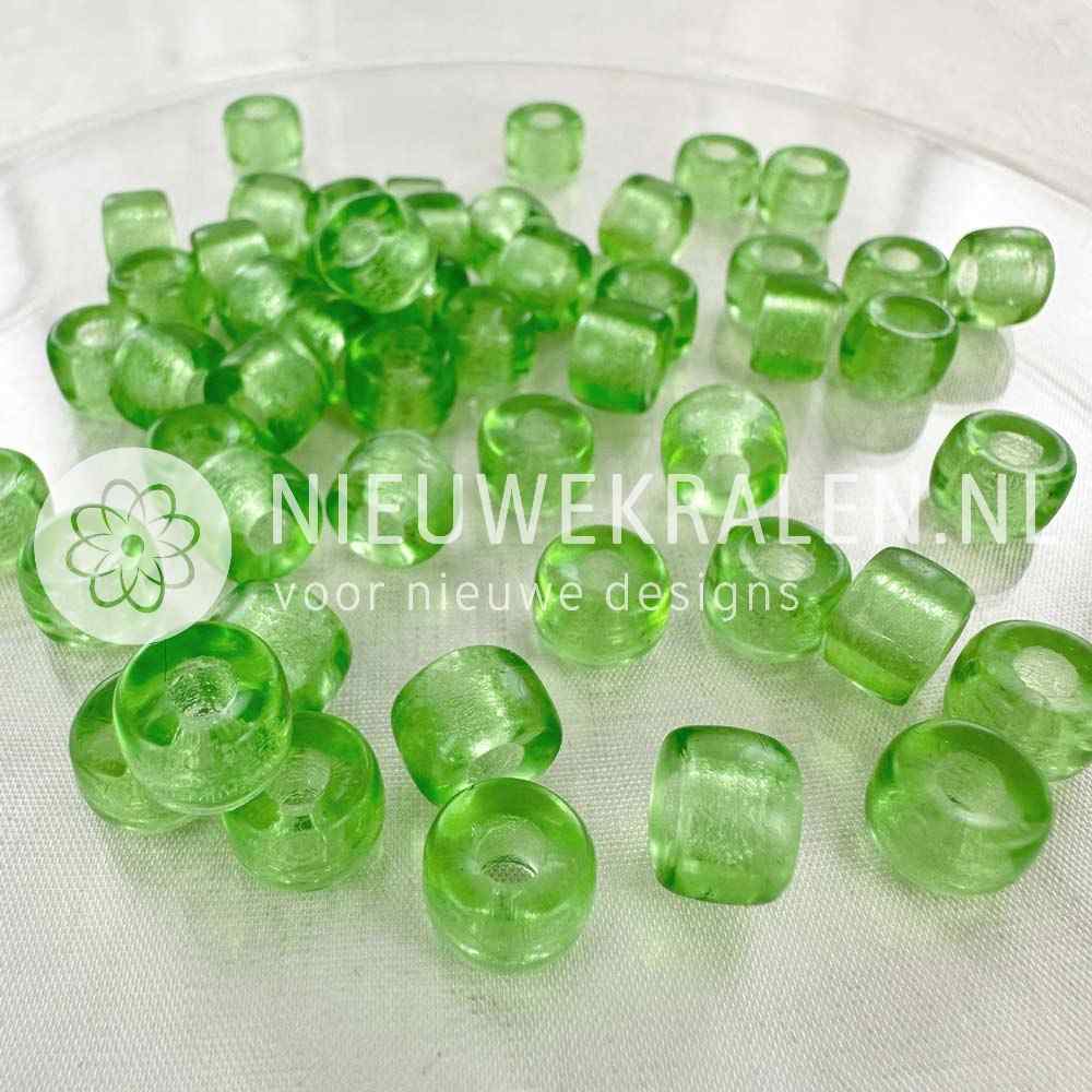 Pony Beads 9mm peridot – transparante groene Tsjechische glaskralen met groot rijggat