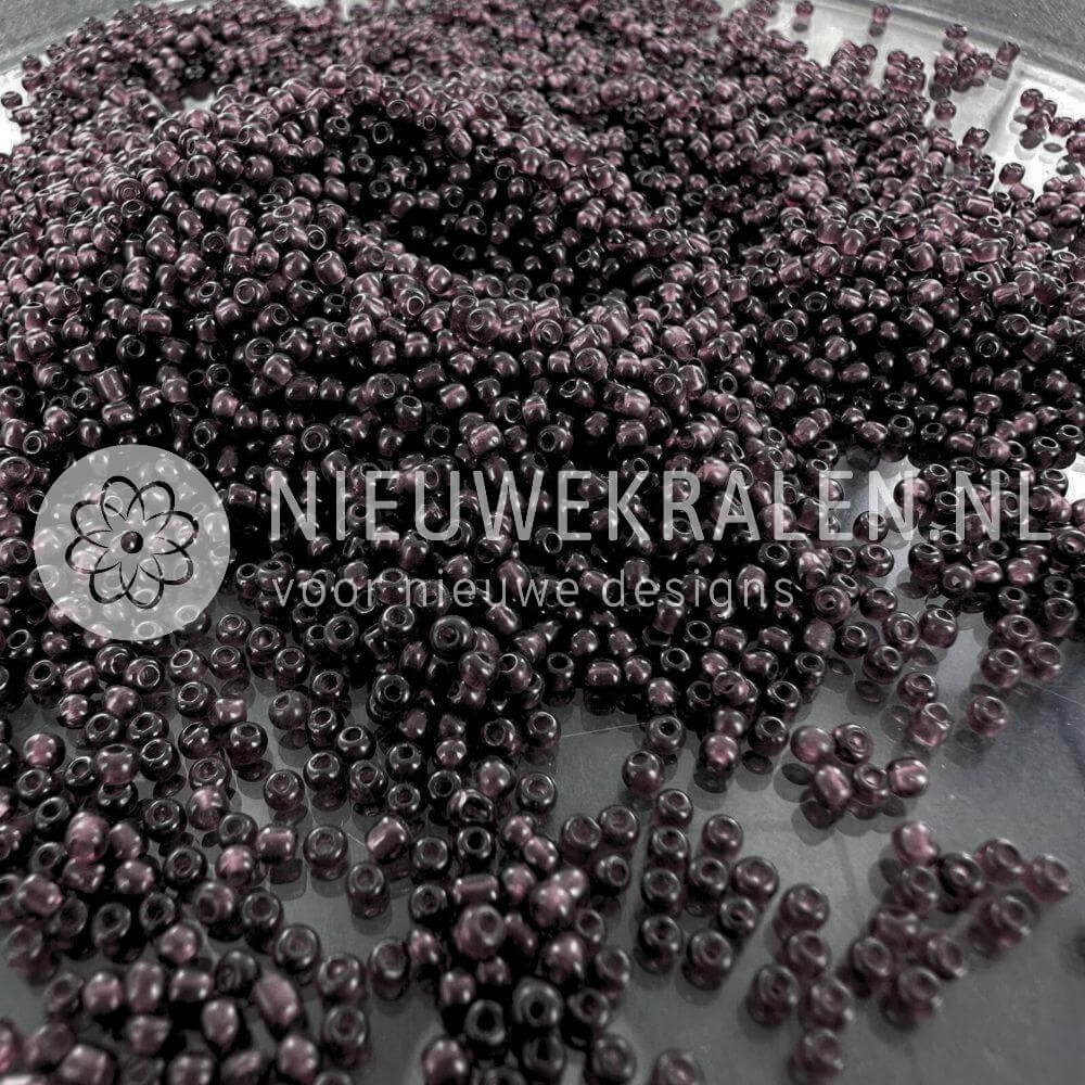 Preciosa rocailles 11/0 dark amethyst 2 mm Tsjechische glaskralen donkerpaars