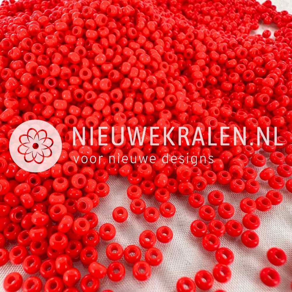Preciosa rocailles 8/0 (3mm) opaque red coral – topkwaliteit Tsjechische glaskralen voor sieraden en borduren