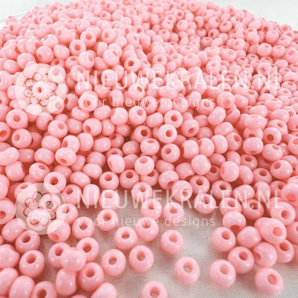 Preciosa rocailles 6/0 (4 mm) Baby Pink - per 10 gram
