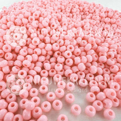 Preciosa rocailles 6/0 (4 mm) Baby Pink - per 10 gram