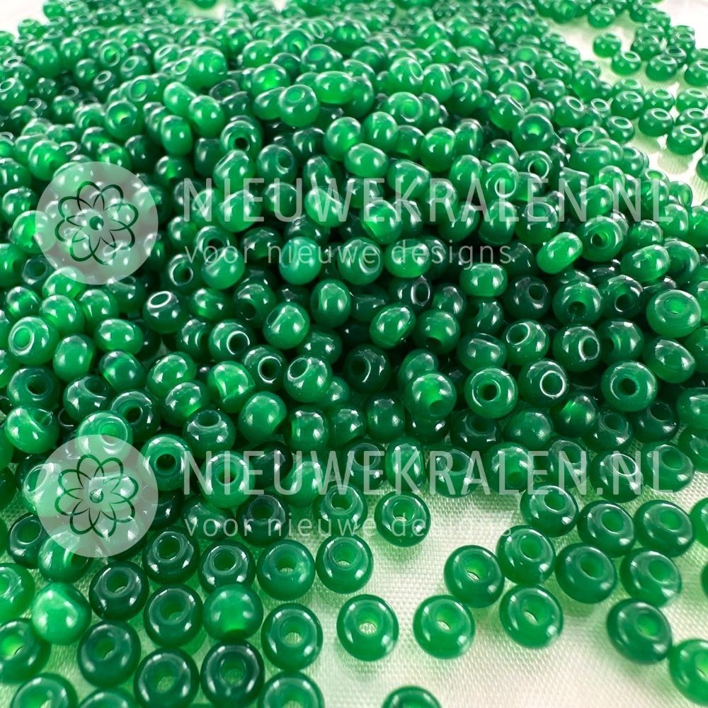 Preciosa rocailles 6/0 Pastel Emerald Green (52240) – Pastel groene Tsjechische seed beads en borduurkralen van ca. 4 mm