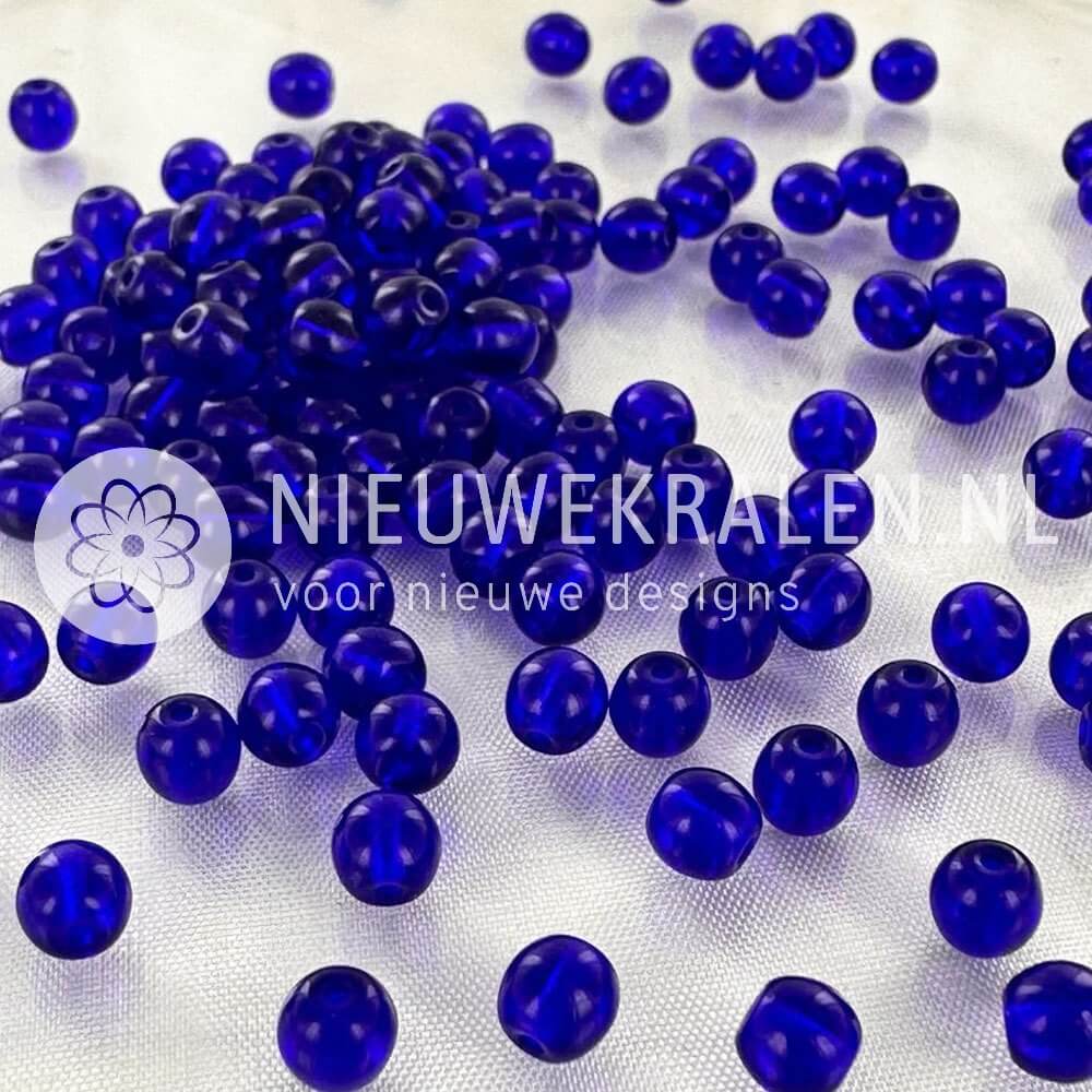 Ronde Pressed Beads glaskralen van 5 mm in transparant kobaltblauw, Tsjechische glaskralen