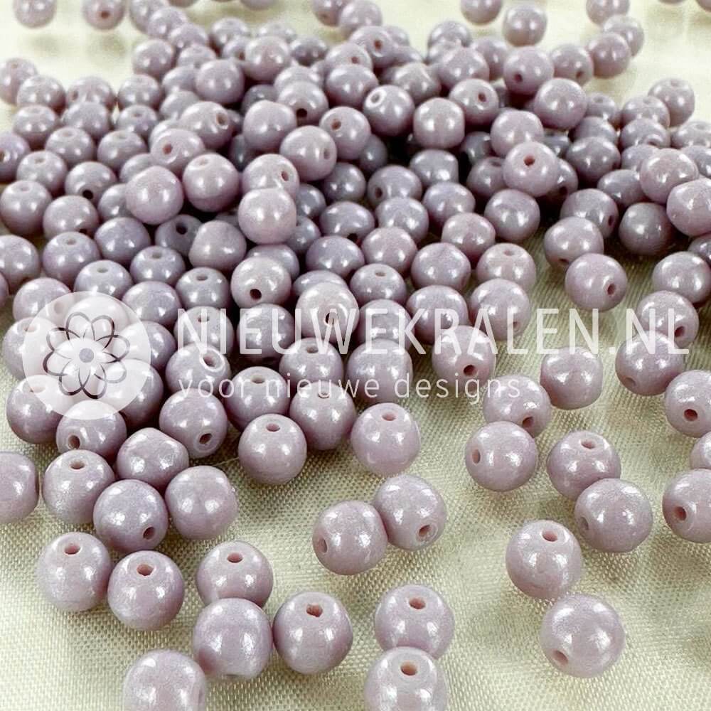 Ronde Pressed Beads glaskralen van 5 mm in opaque lila, Tsjechische glaskralen