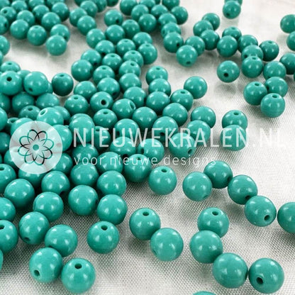 Ronde Pressed Beads glaskralen van 5 mm in opaque turquoise