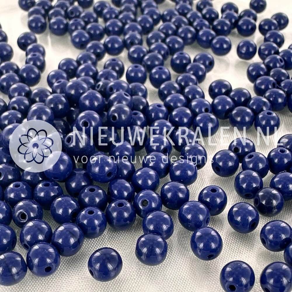 Ronde Pressed Beads glaskralen van 5 mm in opaque blauw, Tsjechische glaskralen