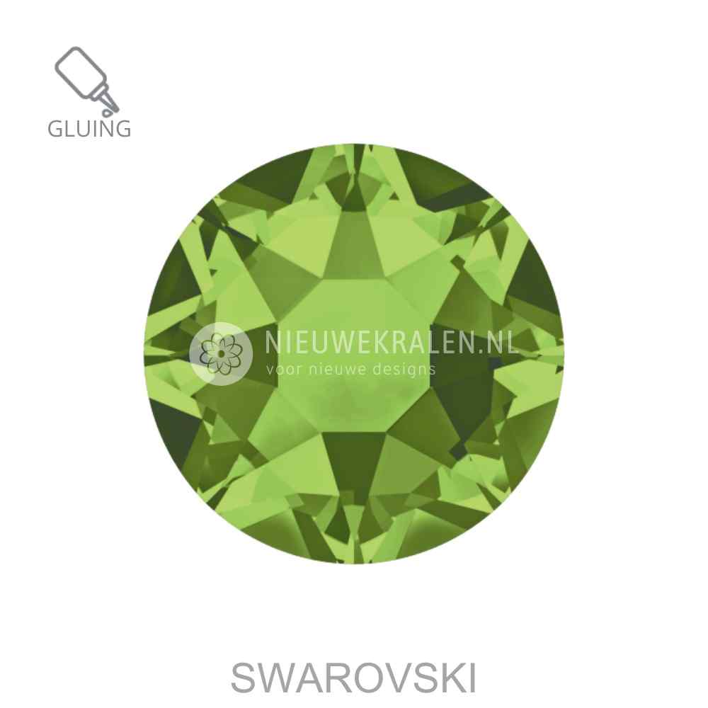Swarovski plakstenen Non Hotfix SS16 Olivine (228) – luxe flatback kristallen zonder lijmlaag in een olijfgroene kristaltint.