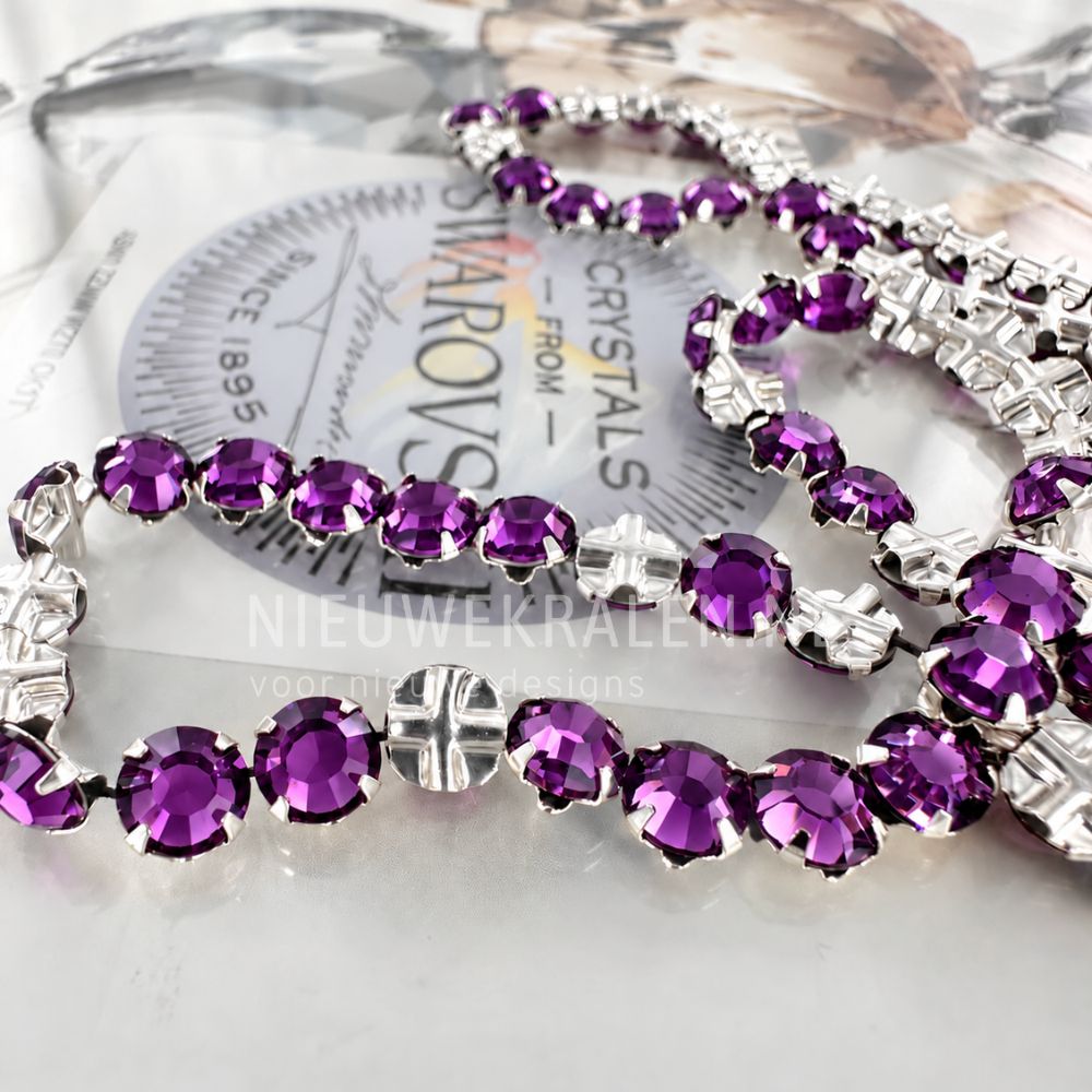 Swarovski Rose Montées SS30 Amethyst (204) in zilverkleurige setting
