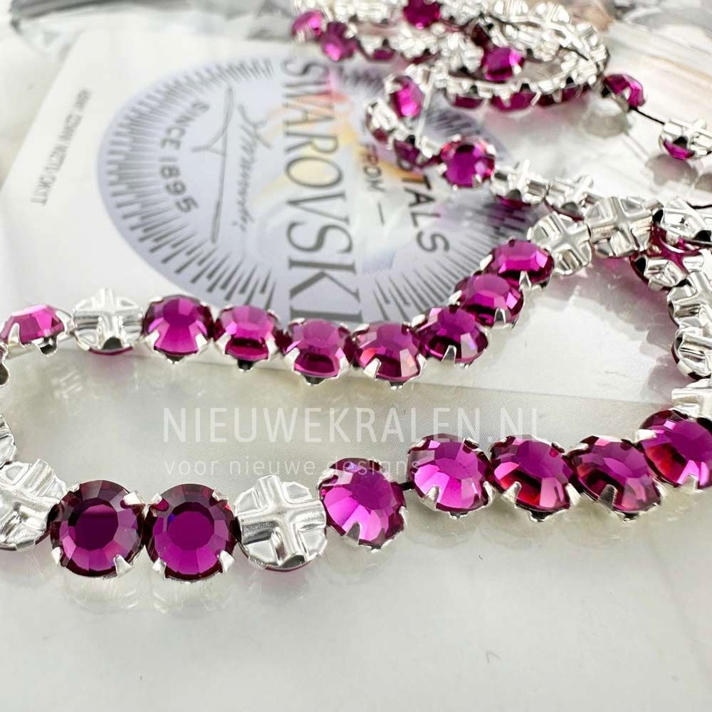Swarovski Rose Montées SS30 Fuchsia (502) in zilverkleurige setting