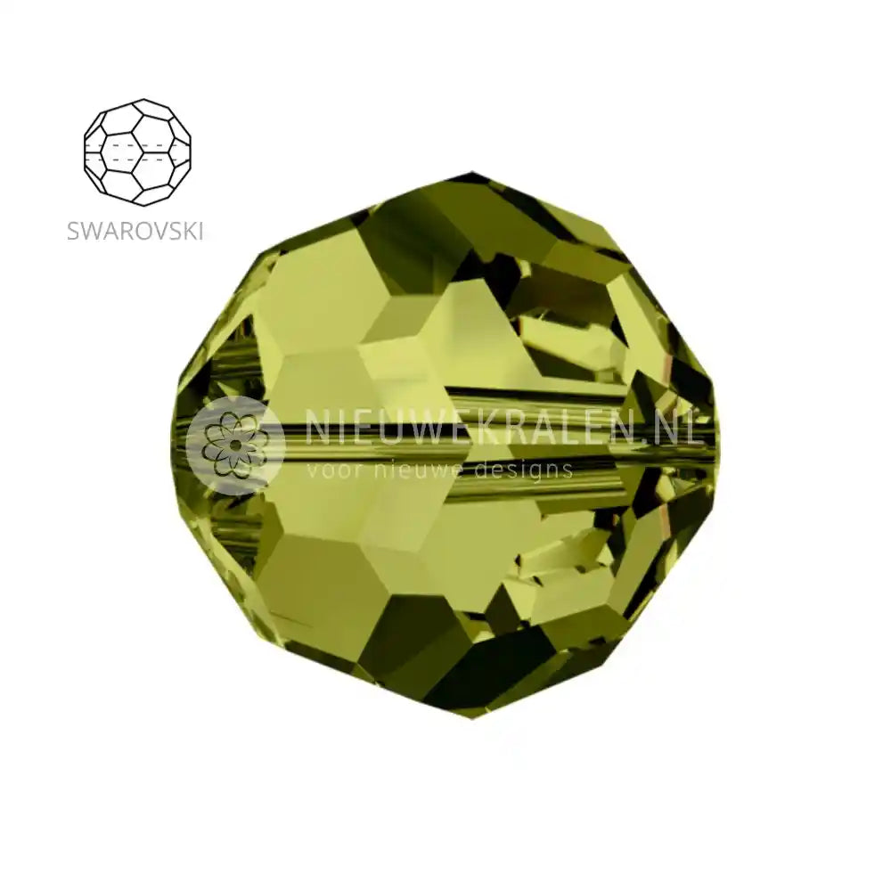 Swarovski Round Beads 6mm Olivine (228) kristalkralen in een warme olijfgroene kleur – facetgeslepen close-up productfoto.