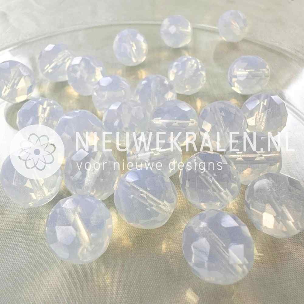 Tsjechische facet kralen 12 mm white opal – Fire Polished glaskralen van Preciosa met schitterende glans in opaal witte kleur.
