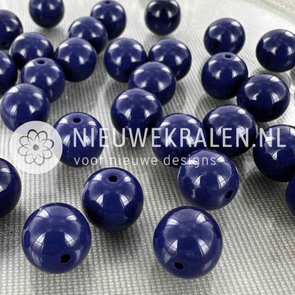 Tsjechische glaskralen rond 10mm marineblauw opaque – pressed beads Boheems glas