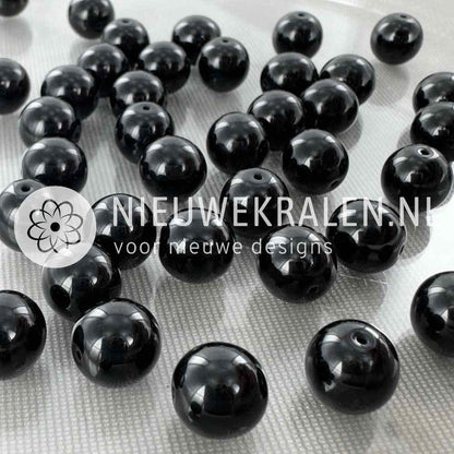 Tsjechische glaskralen rond 10mm zwart opaque – pressed beads Boheems glas