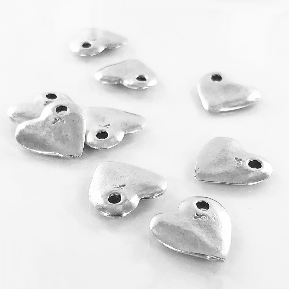 Hanger charm bedeltje hartje 15mm verzilverd antiek zilver per stuk