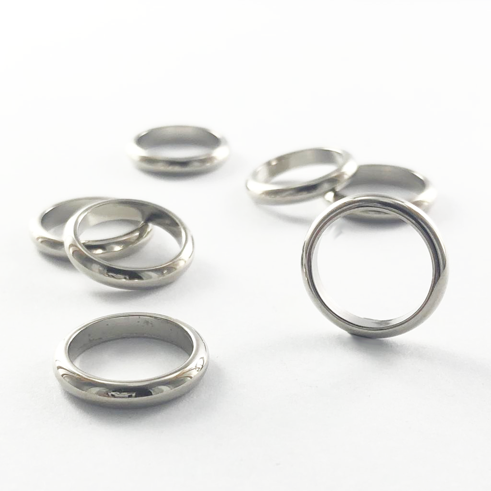 Gesloten ringen rond 16mm zilver per 1 stuk