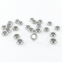 Afbeelding in Gallery-weergave laden, Gesloten ringen rond 7mm zilver per 1 stuk
