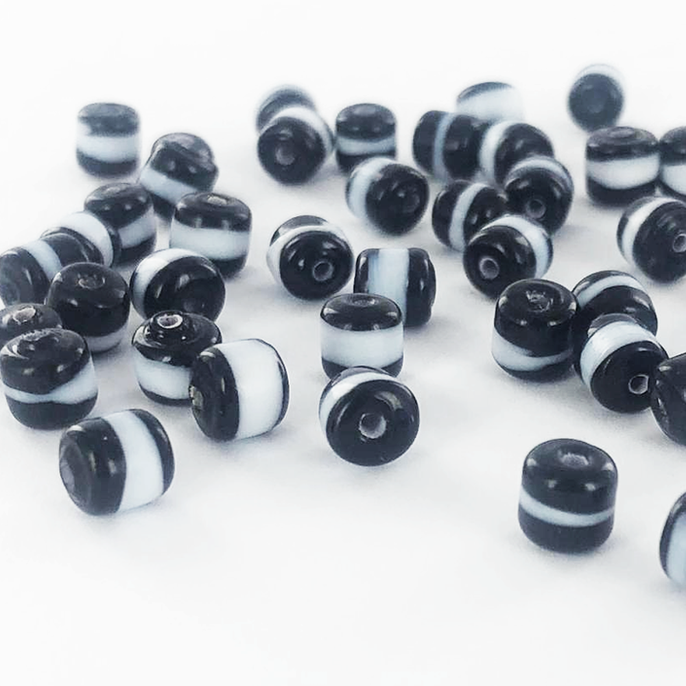 Glaskralen cilinder kralen 9mm zwart wit per 5 stuks