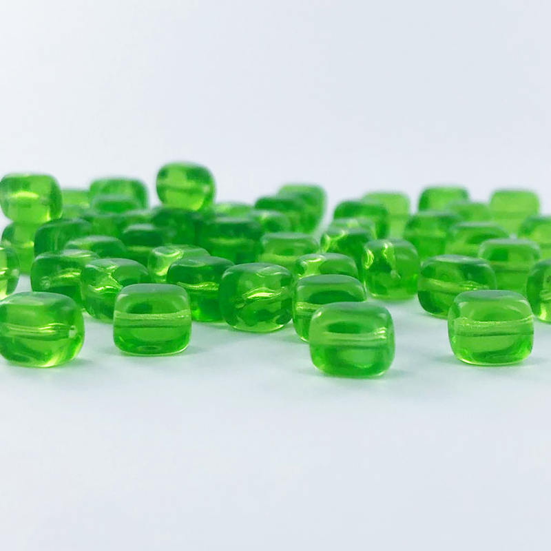 Glaskralen rechthoek 7mm groen per 2 stuks