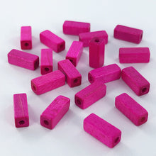Afbeelding in Gallery-weergave laden, Houten kralen staafje 10mm roze per 10 stuks
