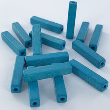 Afbeelding in Gallery-weergave laden, Houten kralen staafje 20mm blauw per 5 stuks
