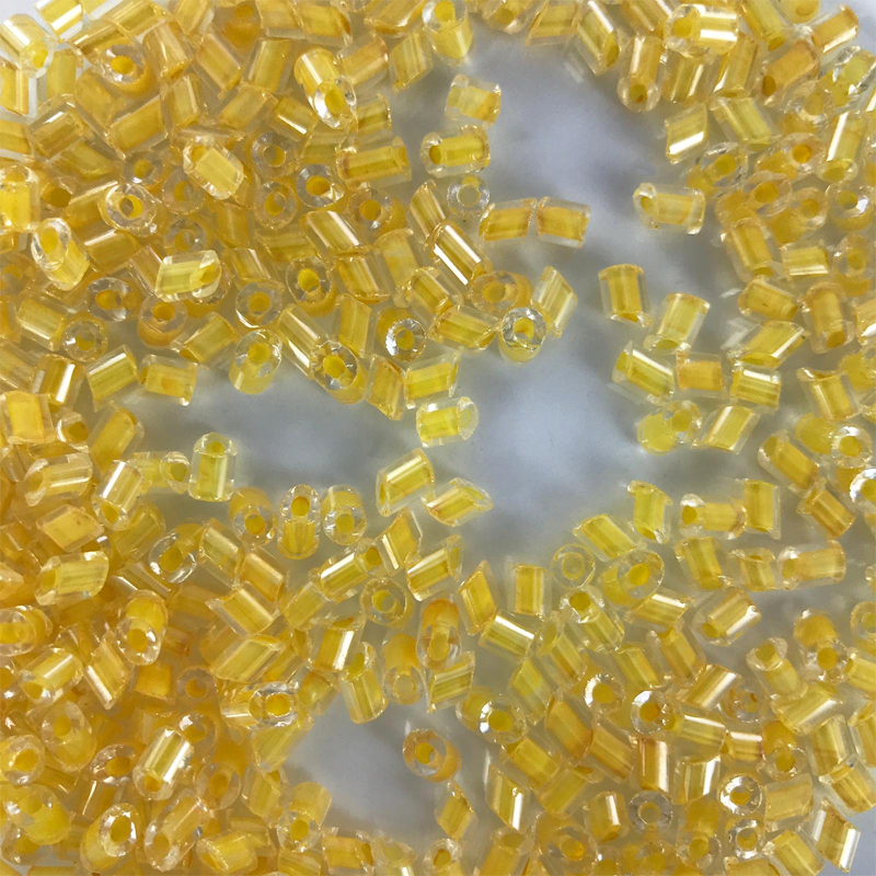 Kleine glas kralen staafjes 5mm geel per 10 gram