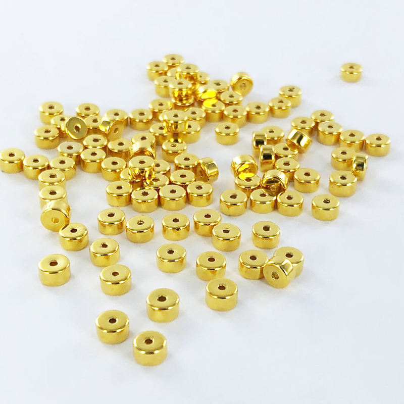 Kunststof kralen 4mm spacer beads goud per 3 stuks