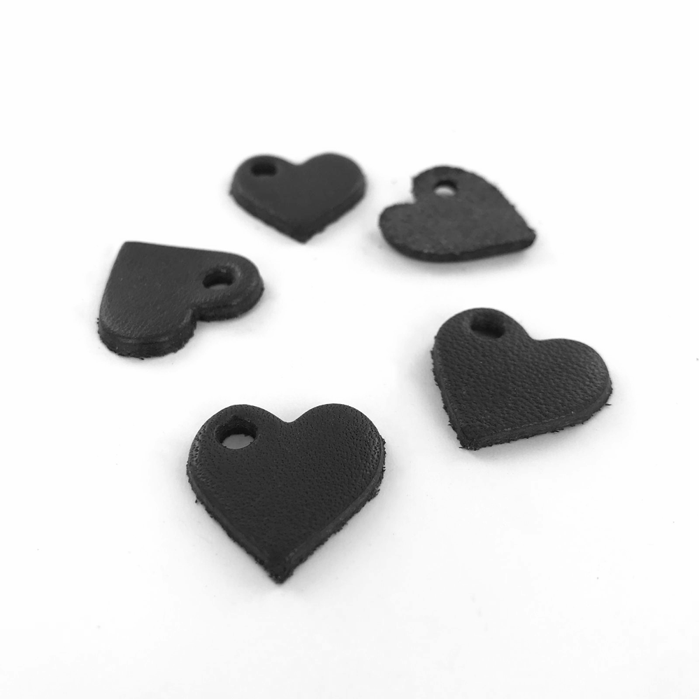 Leren hart hanger 22mm zwart per stuk
