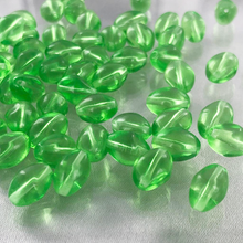Afbeelding in Gallery-weergave laden, Ovale kralen met twee facetten 10mm groen Nieuwekralen
