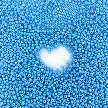 Afbeelding in Gallery-weergave laden, Rocailles blauw 2mm 10 gram - NieuweKralen

