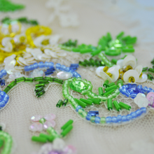 Afbeelding in Gallery-weergave laden, Staafjes kralen bugle beads 9mm groen
