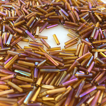 Afbeelding in Gallery-weergave laden, Staafjes kralen bugle beads 9mm bruin
